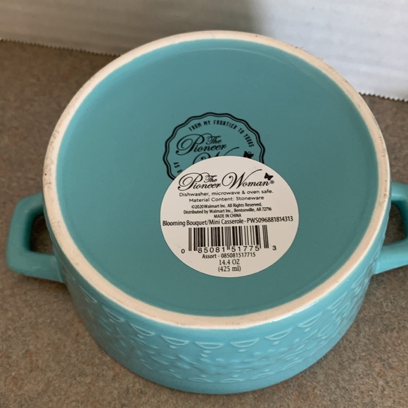 Pioneer Woman Blooming Bouquet Mini Casserole and Nakiri Knife - Picture 3 of 3